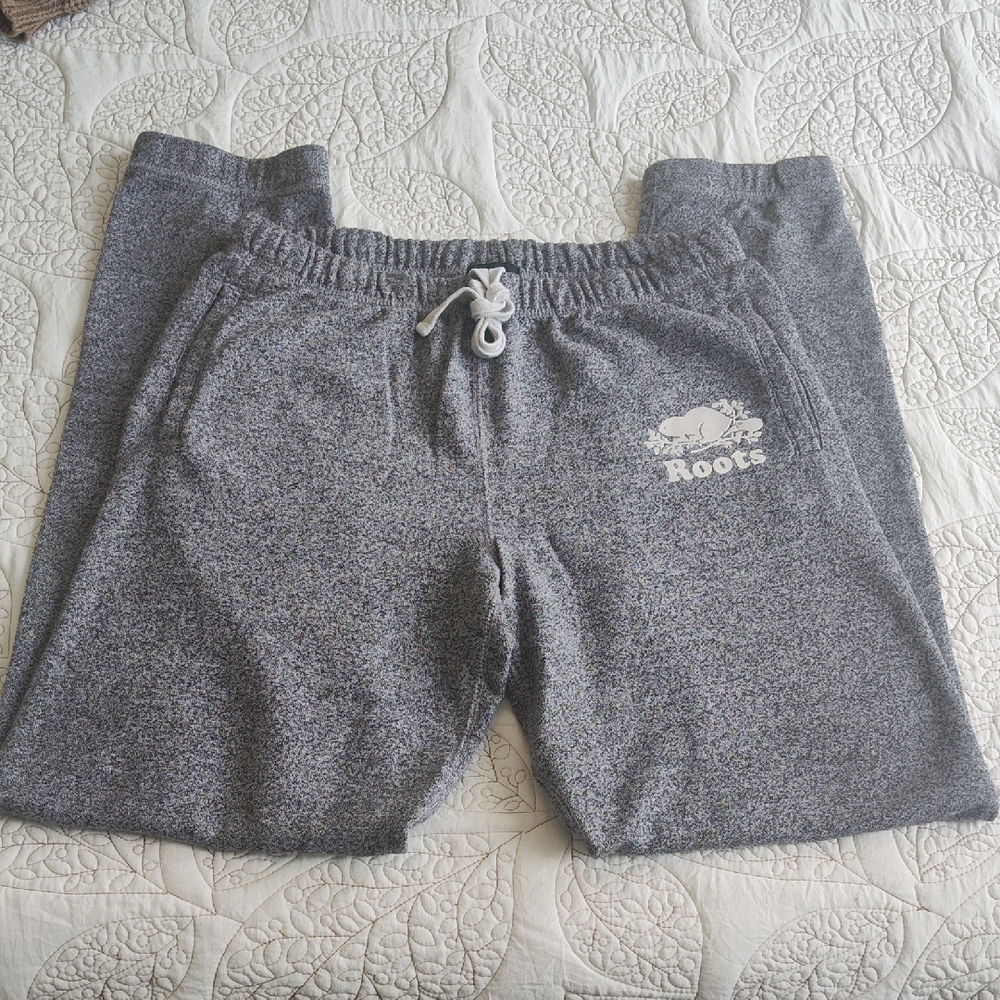 Roots Women Gray Sweatpants